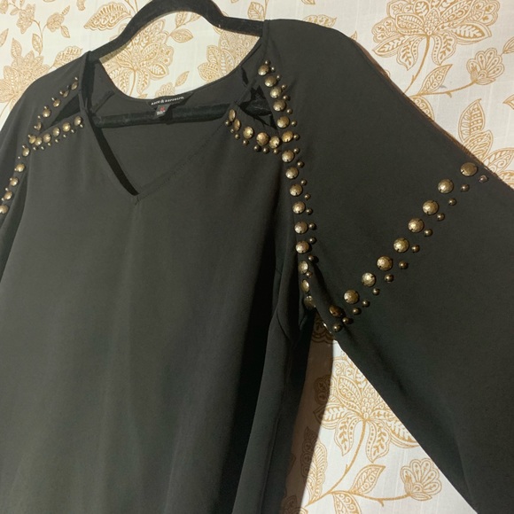 Rock & Republic Mesh Blouse - Picture 5 of 8
